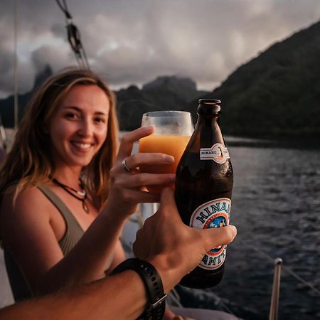2 Nuits Insolites & 1 Excursion Voile A Bord Du Voilier Mori Ora Moorea Exteriér fotografie